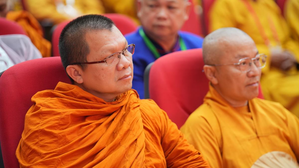 Lễ kỷ niệm 45 năm thành lập GHPGVN và 15 năm thành lập GHPGVN tỉnh Nghệ An插图37