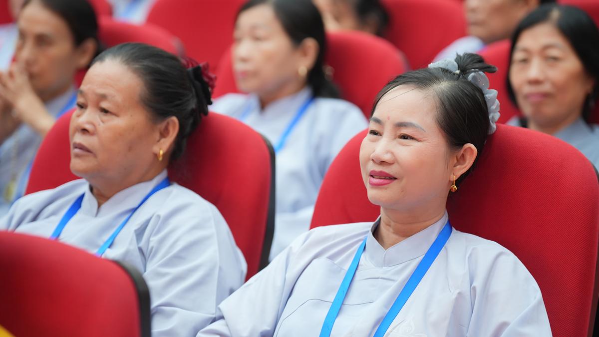 Ngày làm việc thứ nhất của Đại hội đại biểu Phật giáo tỉnh Nghệ An lần thứ IV, nhiệm kỳ 2026 – 2031插图37