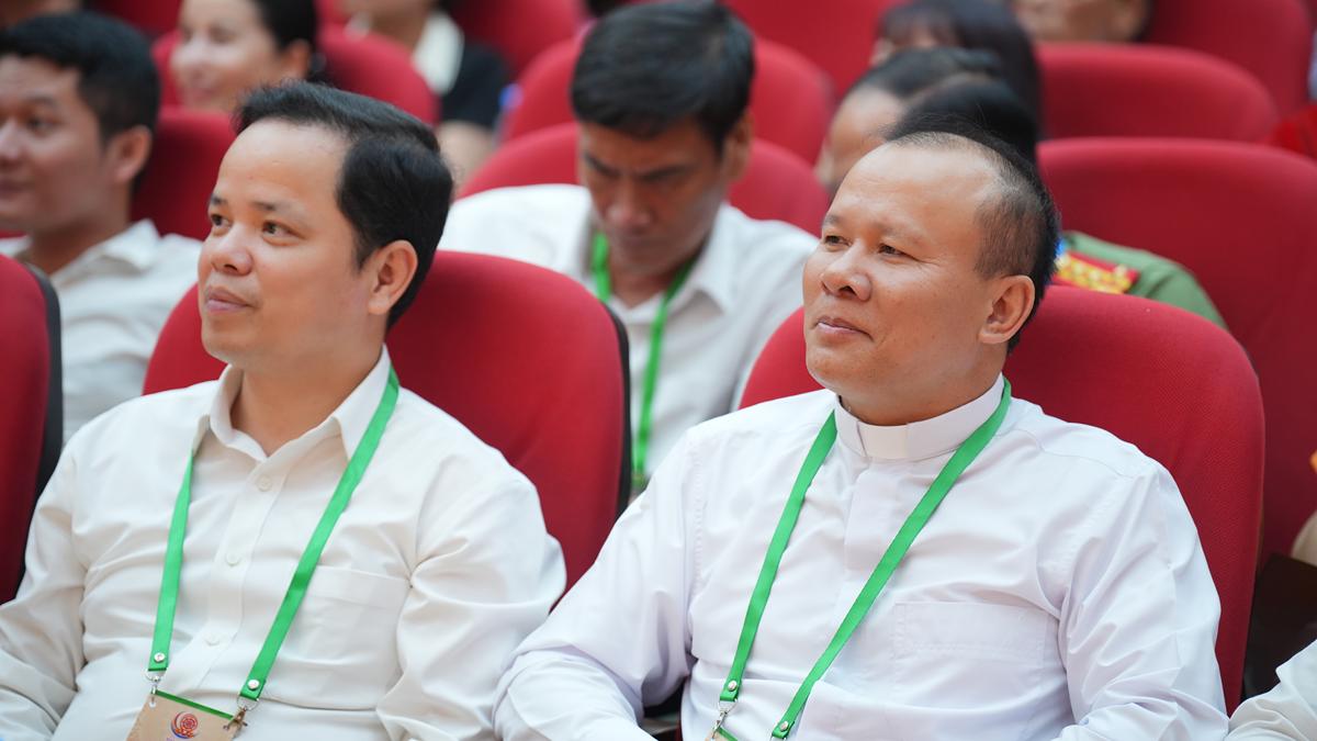 Lễ kỷ niệm 45 năm thành lập GHPGVN và 15 năm thành lập GHPGVN tỉnh Nghệ An插图58