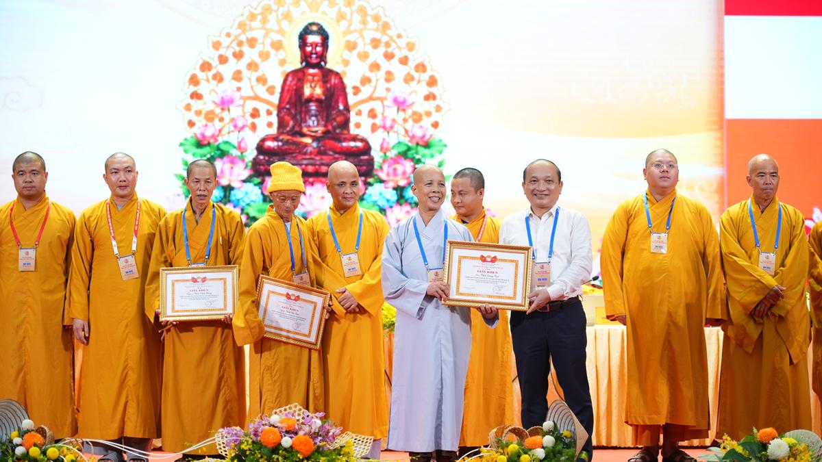 Ngày làm việc thứ nhất của Đại hội đại biểu Phật giáo tỉnh Nghệ An lần thứ IV, nhiệm kỳ 2026 – 2031插图68