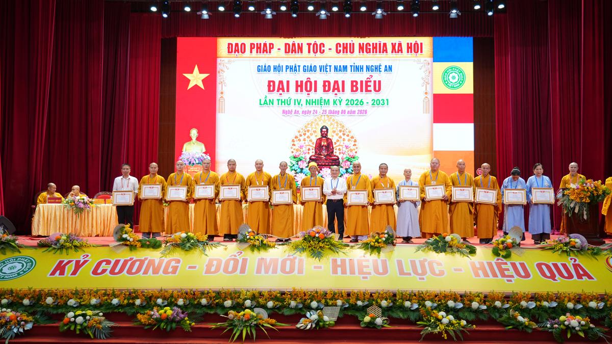 Ngày làm việc thứ nhất của Đại hội đại biểu Phật giáo tỉnh Nghệ An lần thứ IV, nhiệm kỳ 2026 – 2031插图69