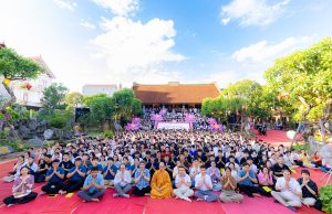 Hơn 1.000 sĩ tử tham dự Lễ cầu nguyện mùa thi tại chùa Quan Âm: Gieo hạt giống tuệ giác, vững bước vào tương lai