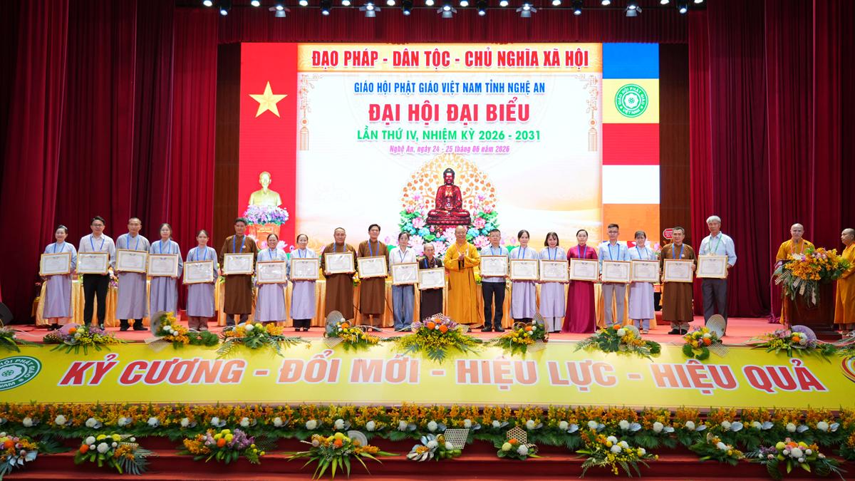 Ngày làm việc thứ nhất của Đại hội đại biểu Phật giáo tỉnh Nghệ An lần thứ IV, nhiệm kỳ 2026 – 2031插图75