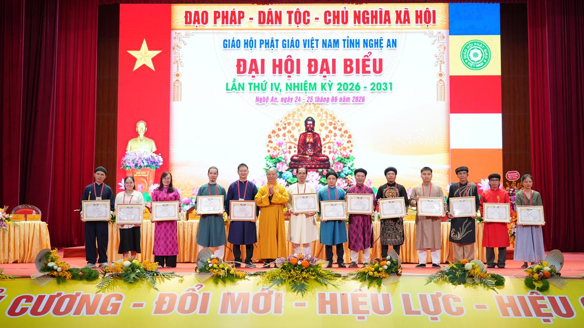 Ngày làm việc thứ nhất của Đại hội đại biểu Phật giáo tỉnh Nghệ An lần thứ IV, nhiệm kỳ 2026 – 2031插图76