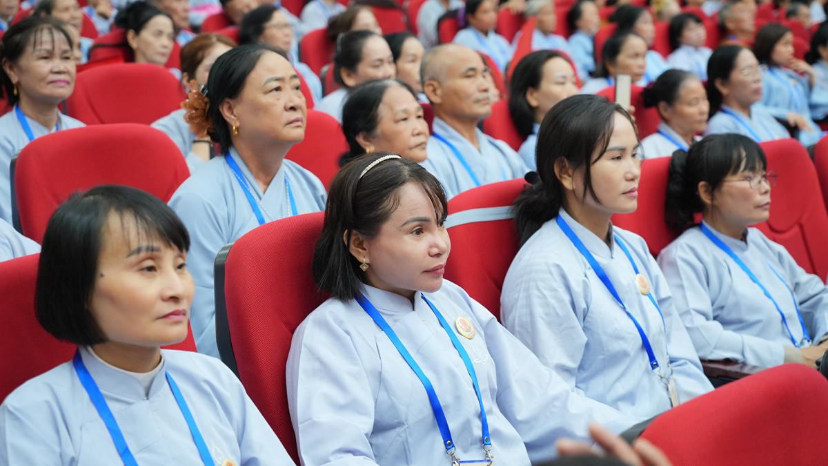HT.Thích Thọ Lạc được suy cử làm tân Trưởng BTS GHPGVN tỉnh Nghệ An nhiệm kỳ 2026 – 2031插图98