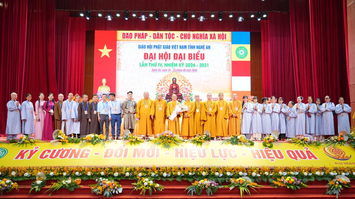 HT.Thích Thọ Lạc được suy cử làm tân Trưởng BTS GHPGVN tỉnh Nghệ An nhiệm kỳ 2026 – 2031插图102