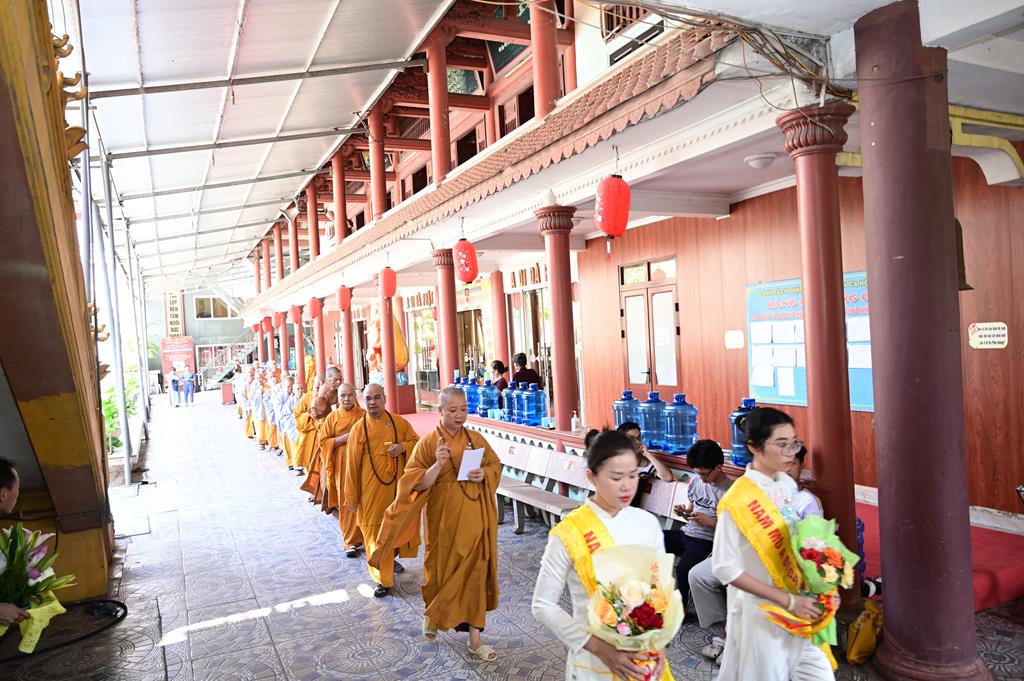 Hải Phòng: Trang nghiêm Đại lễ kính mừng Phật đản PL.2570 tại chùa An Hồng插图31