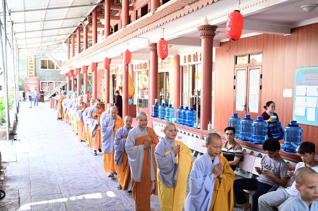 Hải Phòng: Trang nghiêm Đại lễ kính mừng Phật đản PL.2570 tại chùa An Hồng插图32