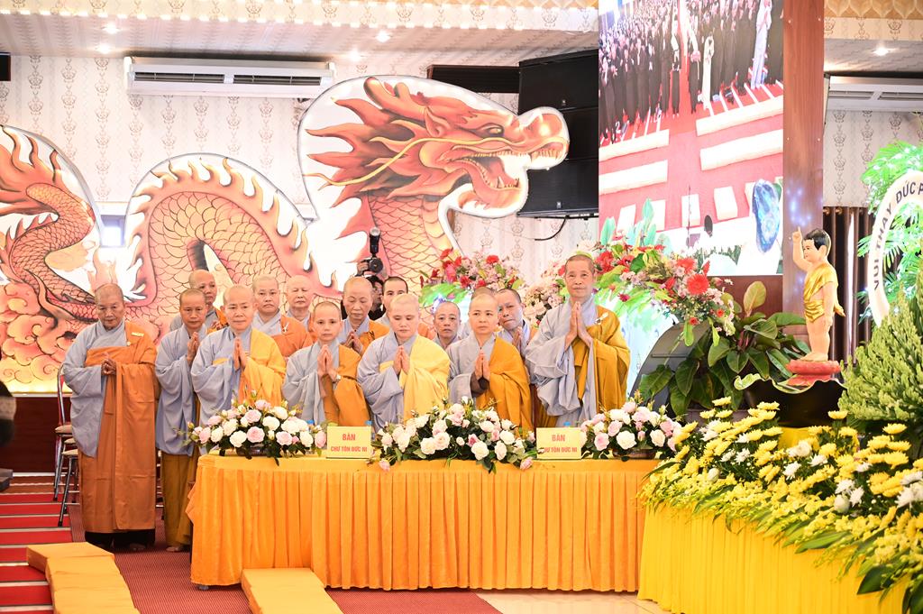 Hải Phòng: Trang nghiêm Đại lễ kính mừng Phật đản PL.2570 tại chùa An Hồng插图39