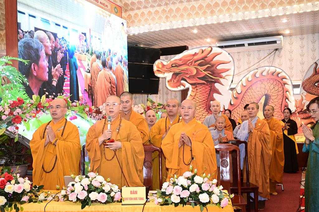 Hải Phòng: Trang nghiêm Đại lễ kính mừng Phật đản PL.2570 tại chùa An Hồng插图38