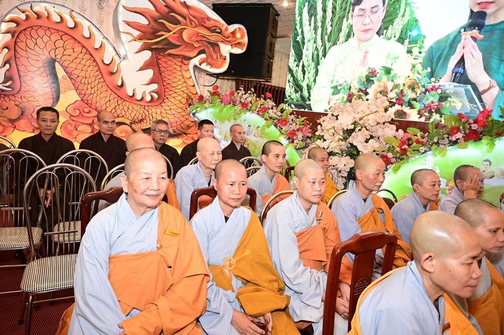 Hải Phòng: Trang nghiêm Đại lễ kính mừng Phật đản PL.2570 tại chùa An Hồng插图81