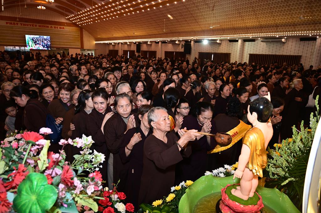 Hải Phòng: Trang nghiêm Đại lễ kính mừng Phật đản PL.2570 tại chùa An Hồng插图110