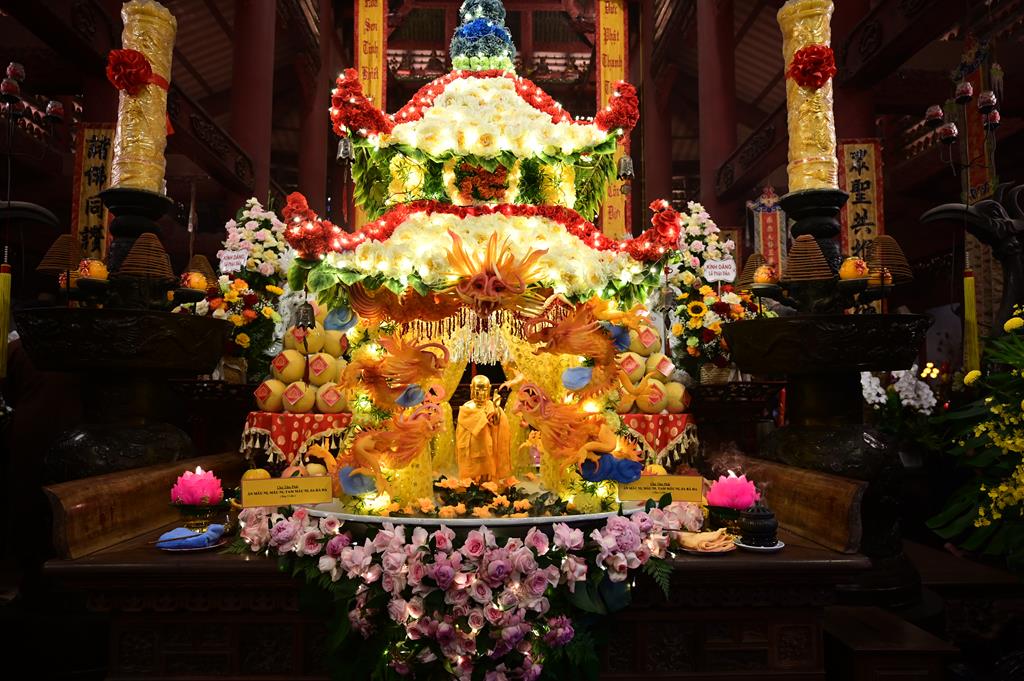 Hải Phòng: Trang nghiêm lễ Mộc Dục và trao 415 triệu đồng nhân đại lễ Phật đản PL. 2570 tại chùa Đỏ插图64