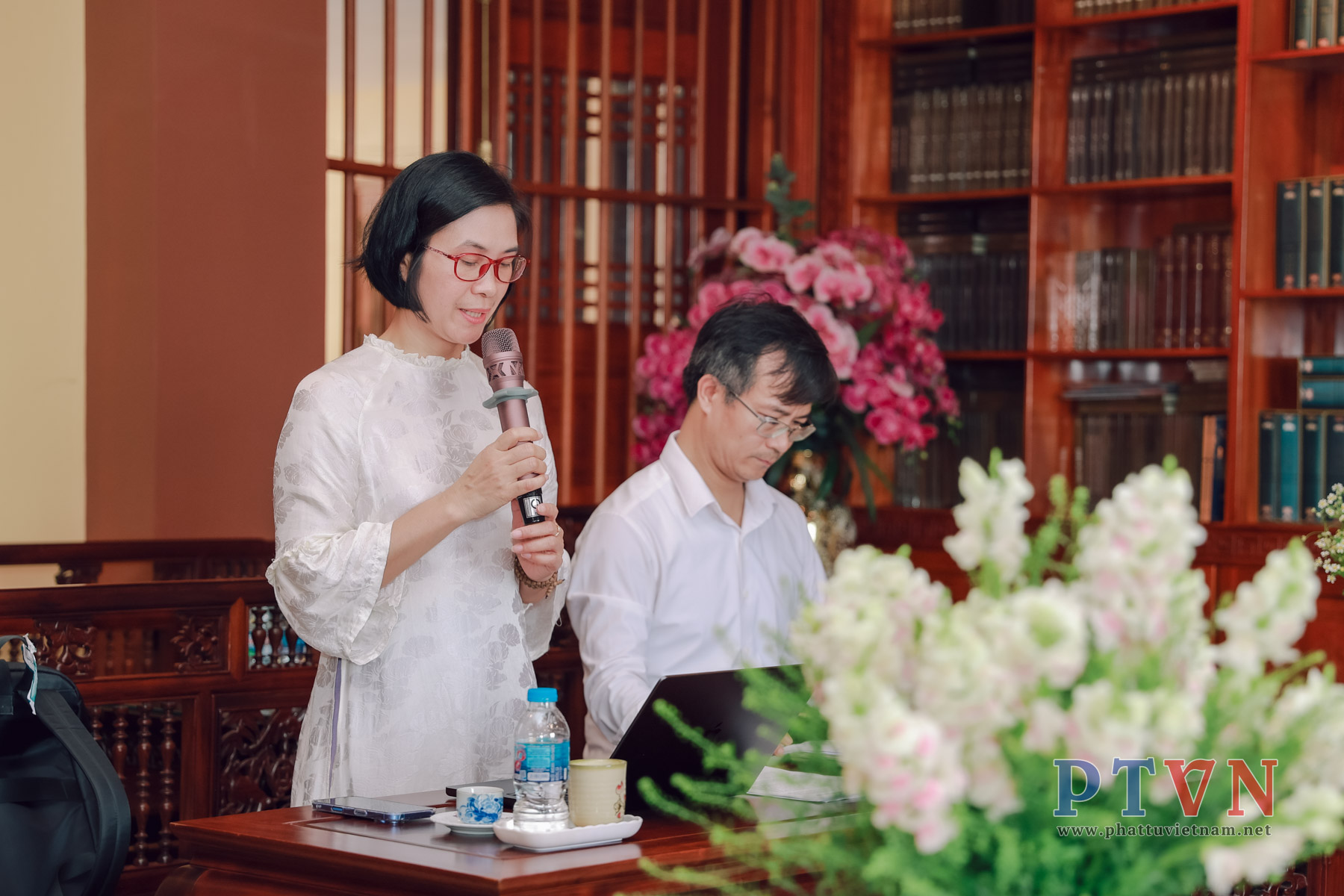 Hội đồng Biên tập Dự án Kinh điển phương Đông đến thăm và làm việc tại Trung tâm Dịch thuật Hán Nôm Huệ Quang (Tp.HCM)插图10