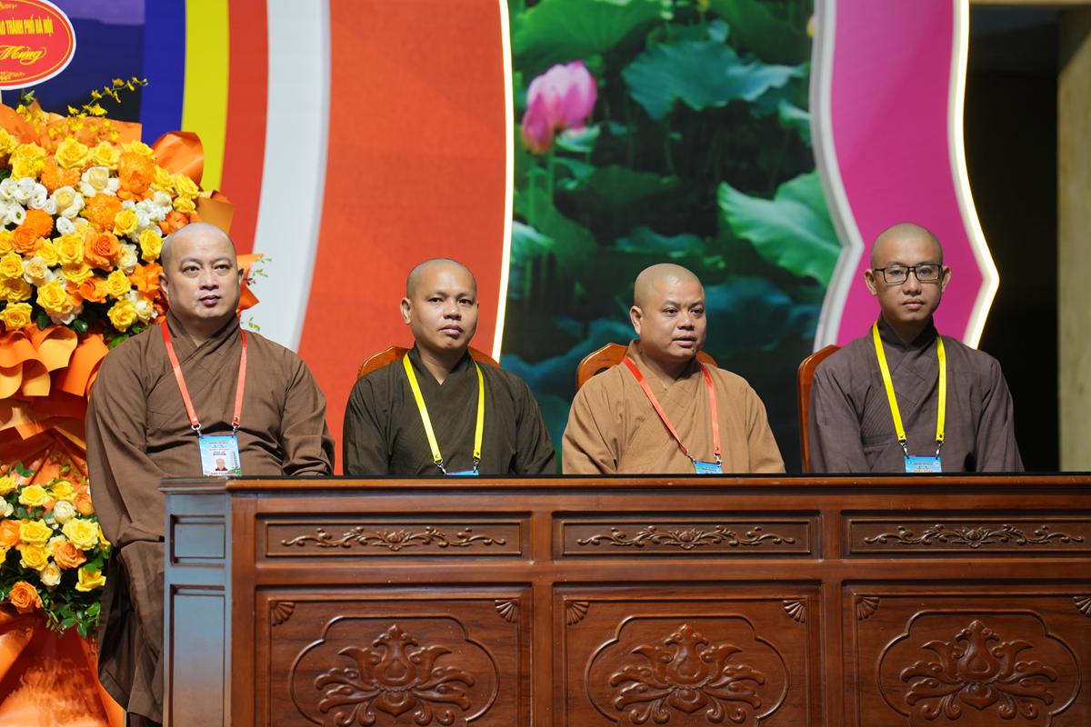 “Biết ơn và Xin lỗi” – Đêm lắng tâm gieo hạt giống hiếu kính tại Khóa Sinh hoạt Phật pháp mùa hè chùa Bằng插图3
