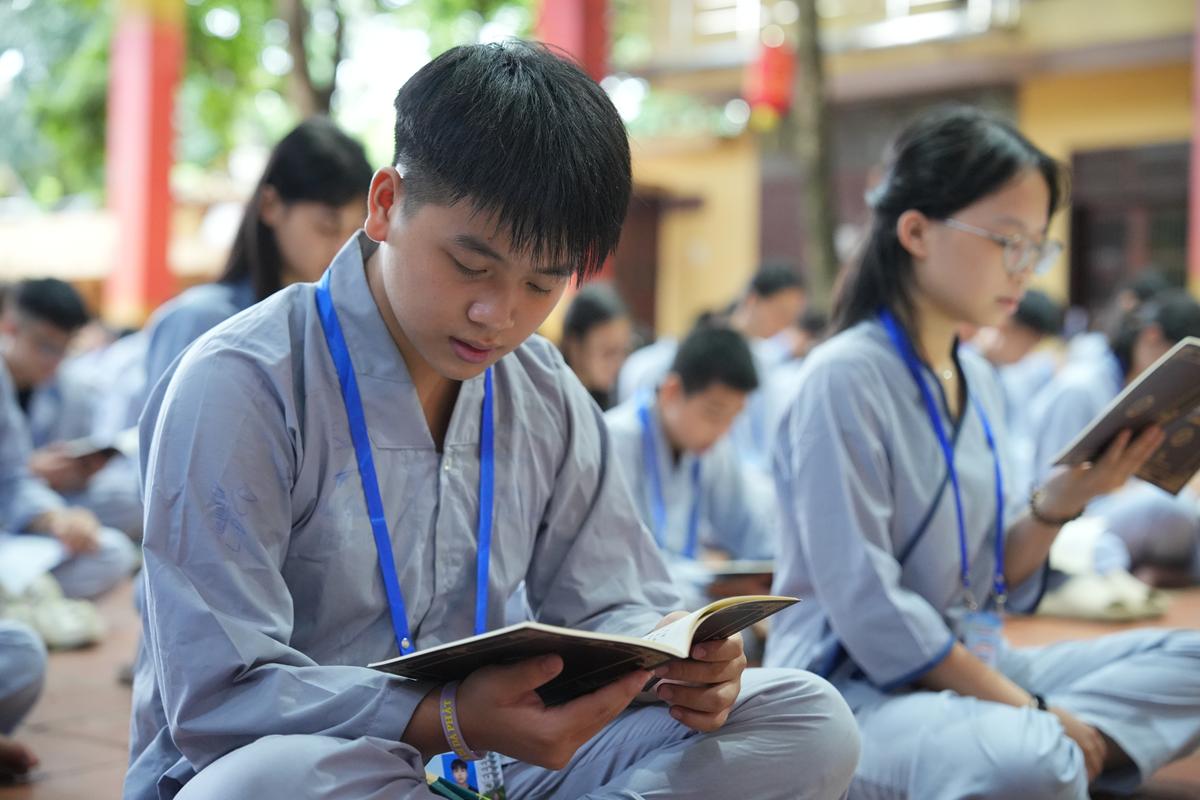 Ngày thứ hai Khóa sinh hoạt Phật pháp mùa hè chùa Bằng: Học lắng nghe để hiểu, quay về để thương插图11
