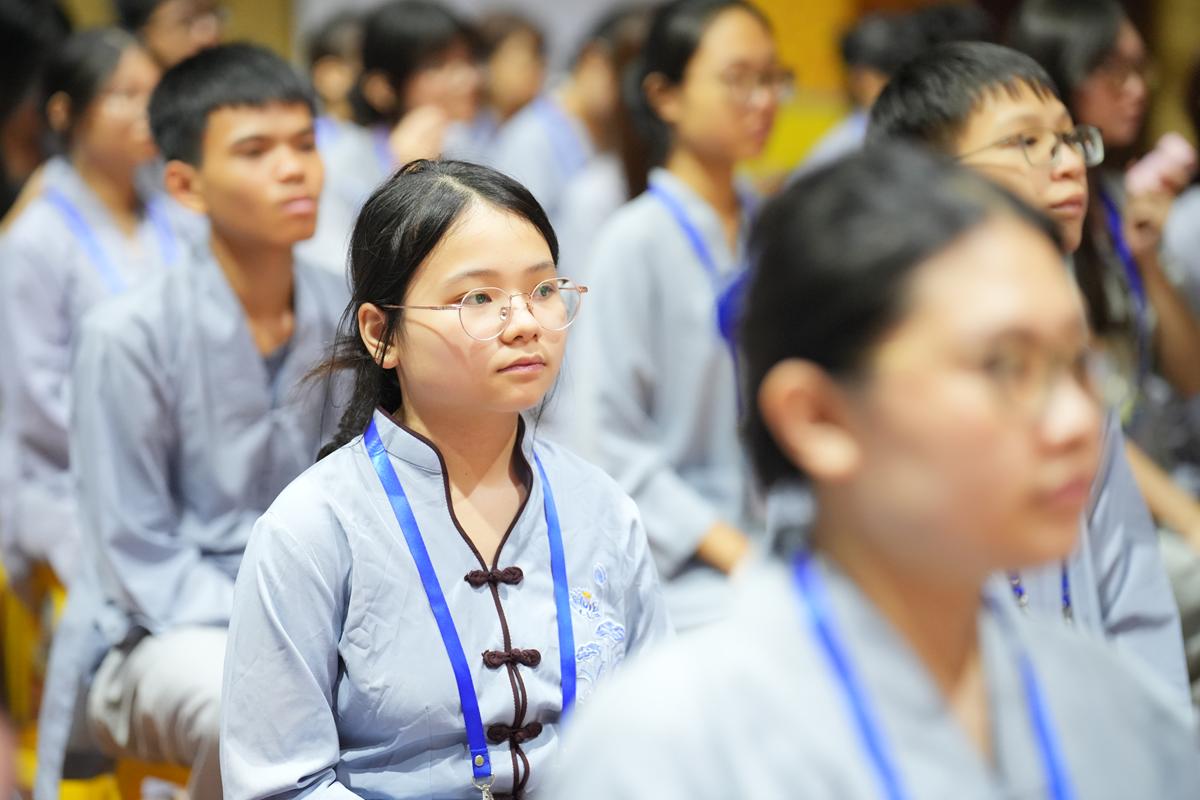 “Biết ơn và Xin lỗi” – Đêm lắng tâm gieo hạt giống hiếu kính tại Khóa Sinh hoạt Phật pháp mùa hè chùa Bằng插图16