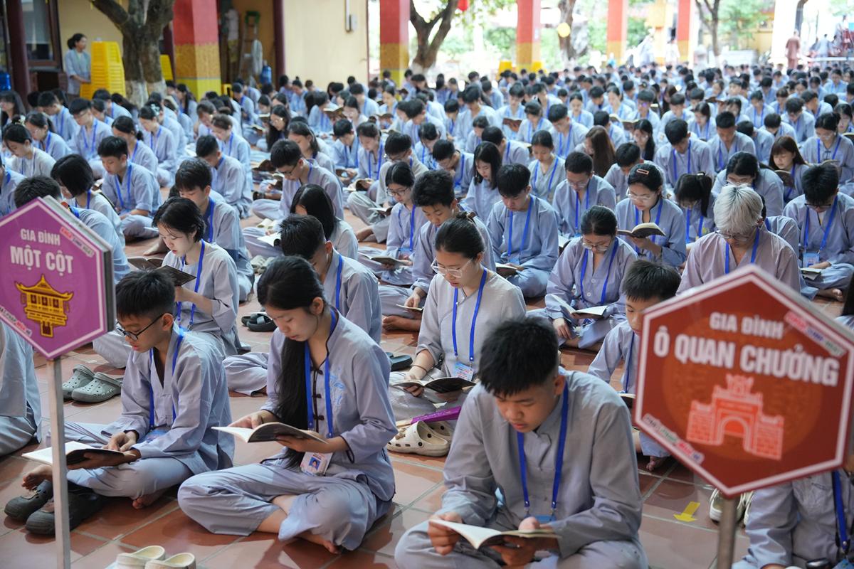 Ngày thứ hai Khóa sinh hoạt Phật pháp mùa hè chùa Bằng: Học lắng nghe để hiểu, quay về để thương插图12