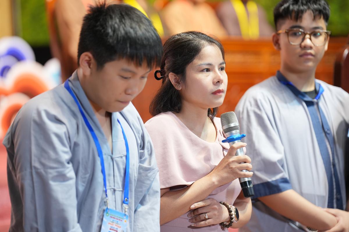 “Biết ơn và Xin lỗi” – Đêm lắng tâm gieo hạt giống hiếu kính tại Khóa Sinh hoạt Phật pháp mùa hè chùa Bằng插图23
