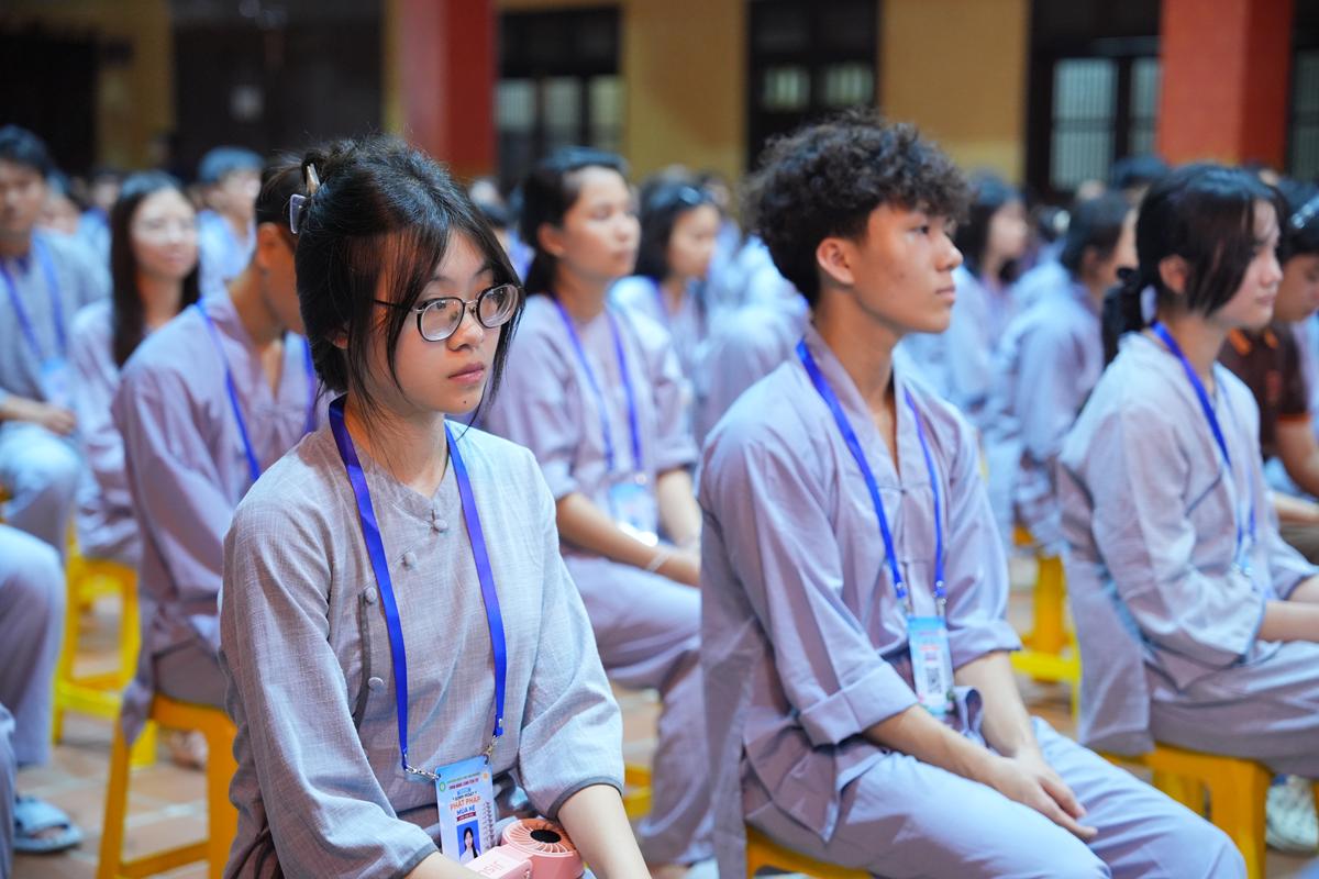 Ngày thứ hai Khóa sinh hoạt Phật pháp mùa hè chùa Bằng: Học lắng nghe để hiểu, quay về để thương插图111