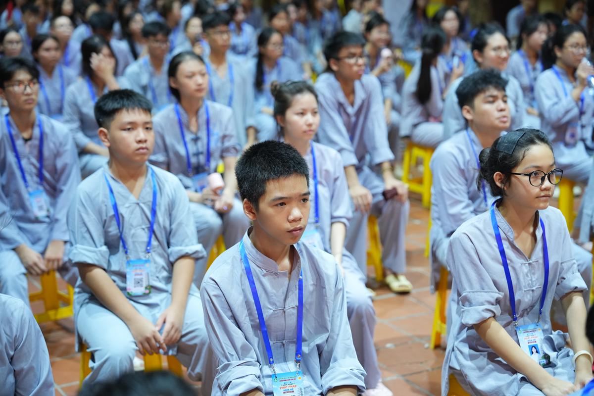 Ngày thứ hai Khóa sinh hoạt Phật pháp mùa hè chùa Bằng: Học lắng nghe để hiểu, quay về để thương插图117