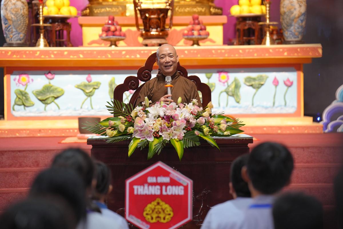 Ngày thứ hai Khóa sinh hoạt Phật pháp mùa hè chùa Bằng: Học lắng nghe để hiểu, quay về để thương插图119