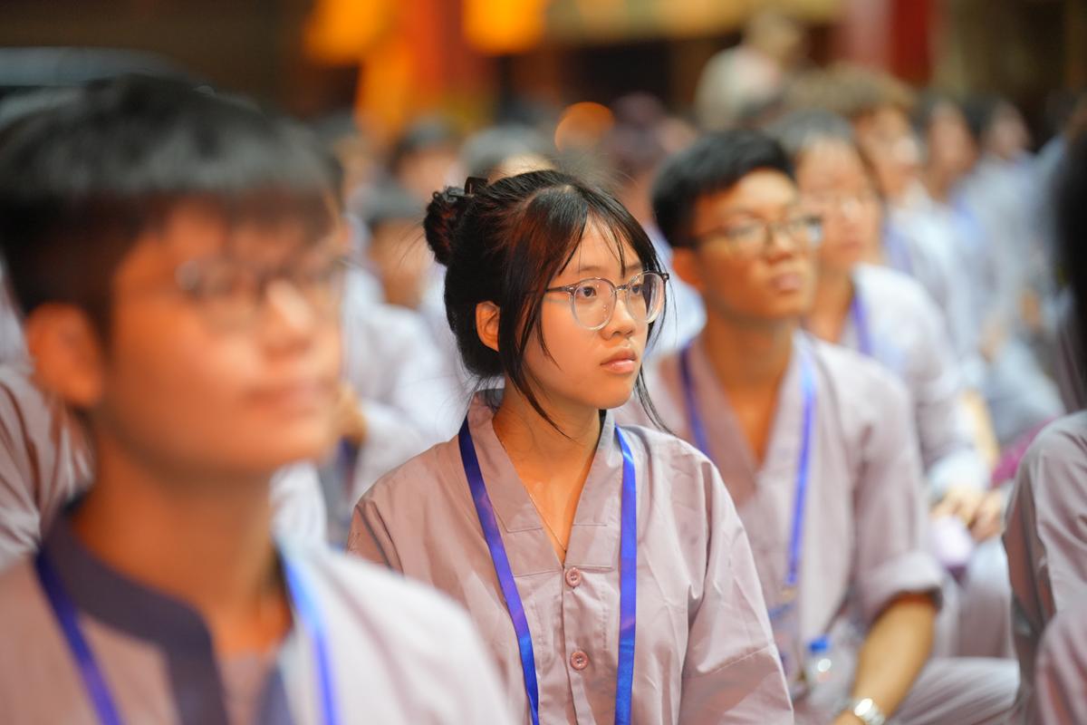 Ngày thứ hai Khóa sinh hoạt Phật pháp mùa hè chùa Bằng: Học lắng nghe để hiểu, quay về để thương插图123