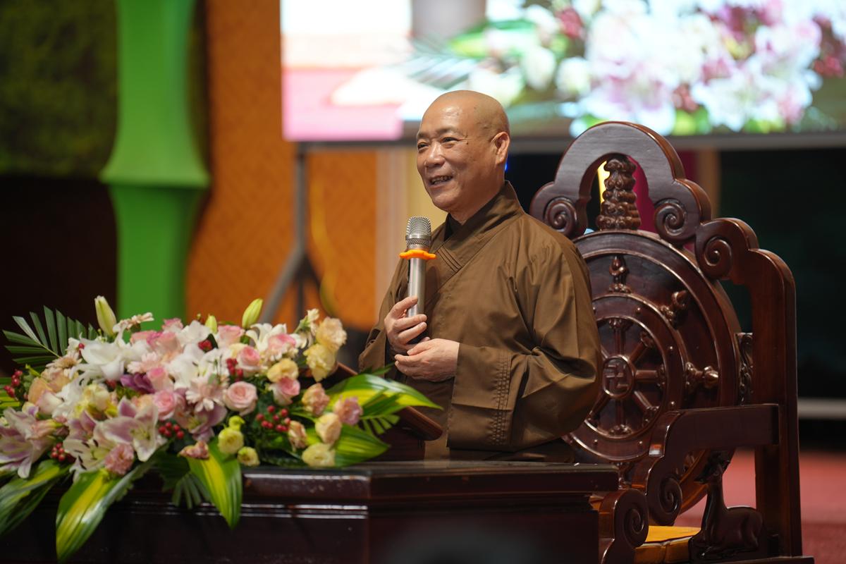 Ngày thứ hai Khóa sinh hoạt Phật pháp mùa hè chùa Bằng: Học lắng nghe để hiểu, quay về để thương插图124