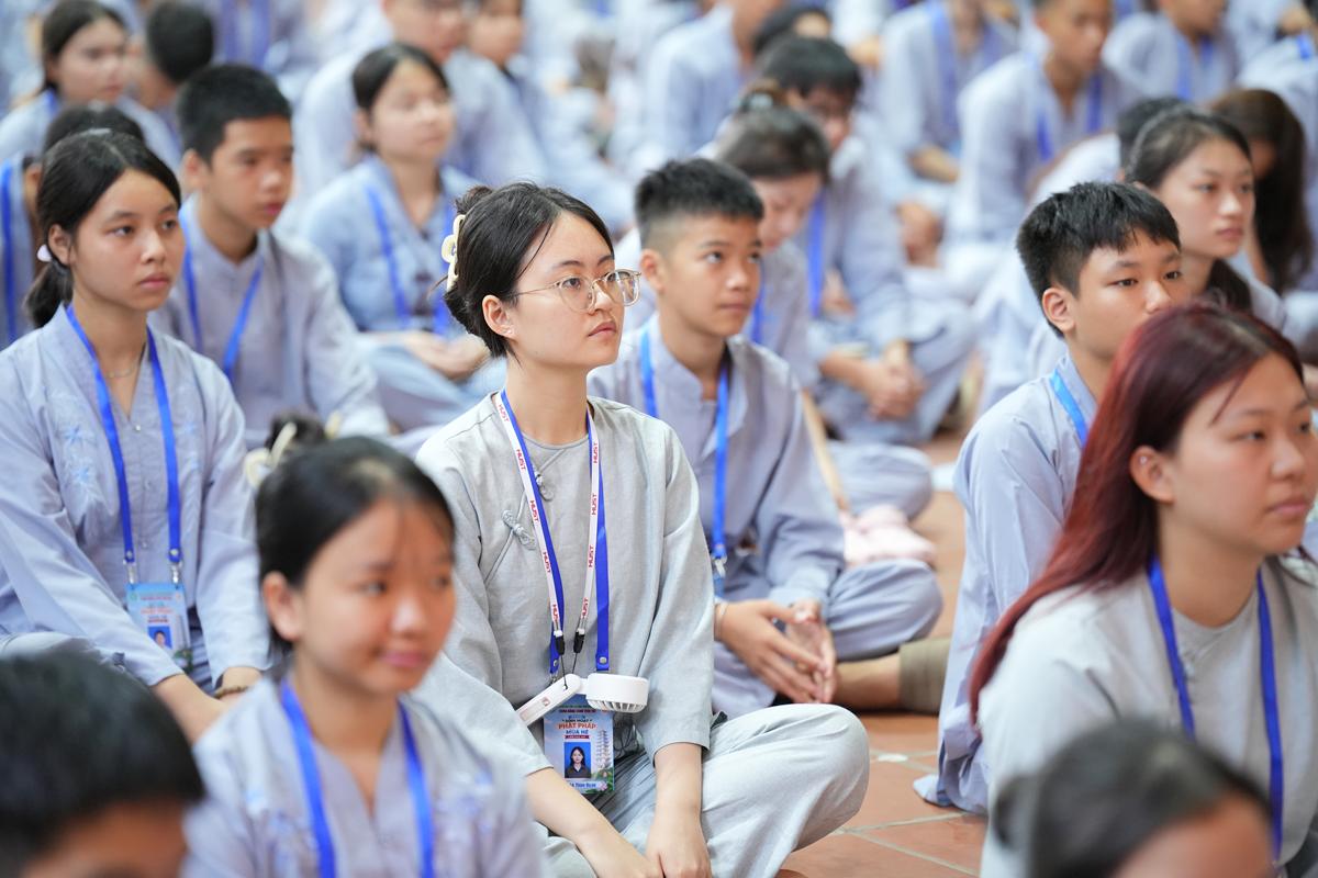 Ngày thứ hai Khóa sinh hoạt Phật pháp mùa hè chùa Bằng: Học lắng nghe để hiểu, quay về để thương插图28