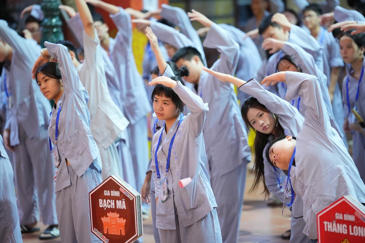 Ngày thứ hai Khóa sinh hoạt Phật pháp mùa hè chùa Bằng: Học lắng nghe để hiểu, quay về để thương插图5
