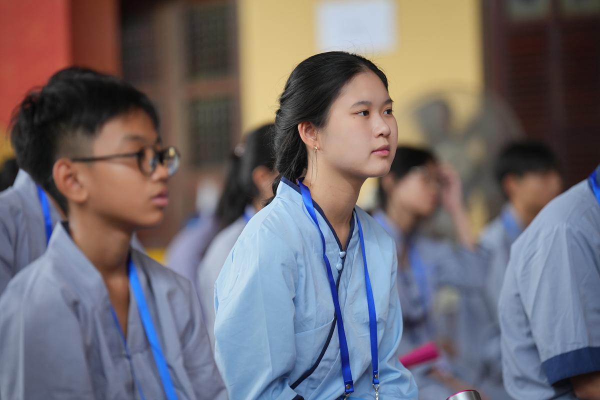 Ngày thứ hai Khóa sinh hoạt Phật pháp mùa hè chùa Bằng: Học lắng nghe để hiểu, quay về để thương插图51