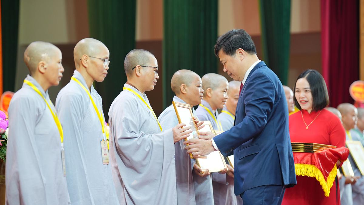 Đại đức Thích Thanh Quang được suy cử Tân Trưởng BTS GHPGVN tỉnh Hưng Yên nhiệm kỳ 2026 – 2031插图64