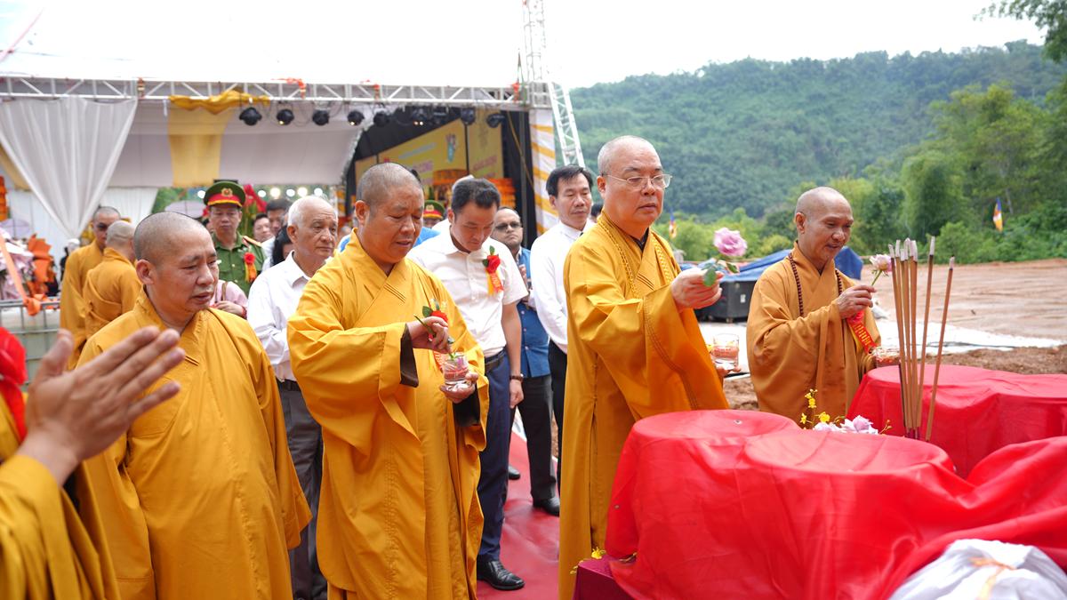 Lào Cai: Long trọng cử hành Lễ khởi công xây dựng Chùa Tân Bảo – Trụ sở Ban Trị sự GHPGVN tỉnh插图73