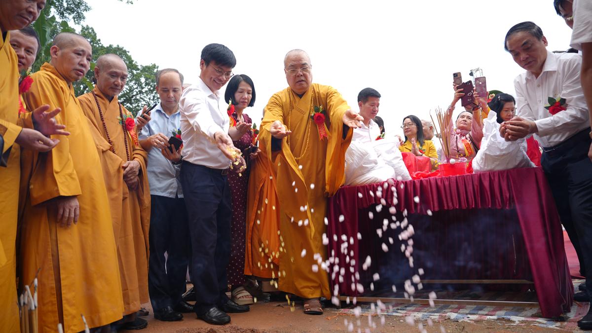 Lào Cai: Long trọng cử hành Lễ khởi công xây dựng Chùa Tân Bảo – Trụ sở Ban Trị sự GHPGVN tỉnh插图78