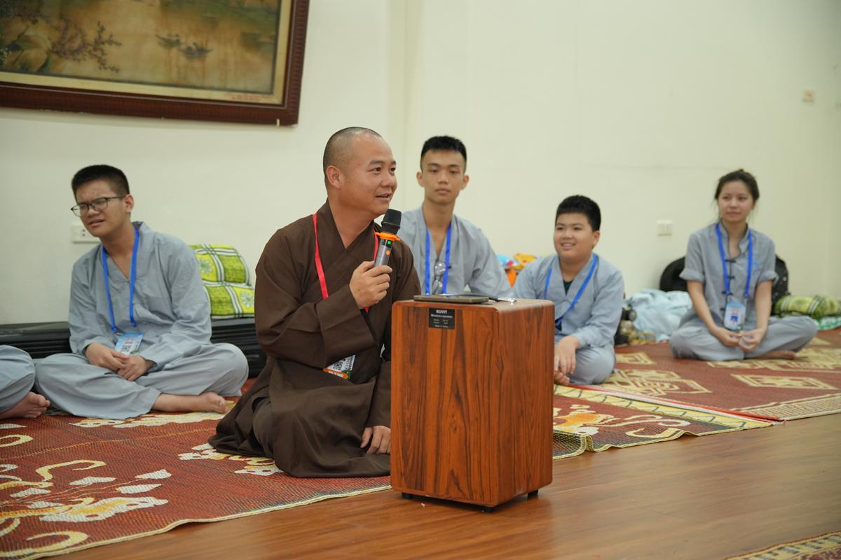 Ngày thứ hai Khóa sinh hoạt Phật pháp mùa hè chùa Bằng: Học lắng nghe để hiểu, quay về để thương插图85