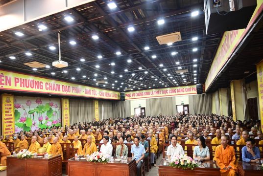 Hải Phòng: Trang nghiêm lễ Khai pháp khóa An cư kiết hạ PL.2570 tại trường hạ Chùa Nam Hải