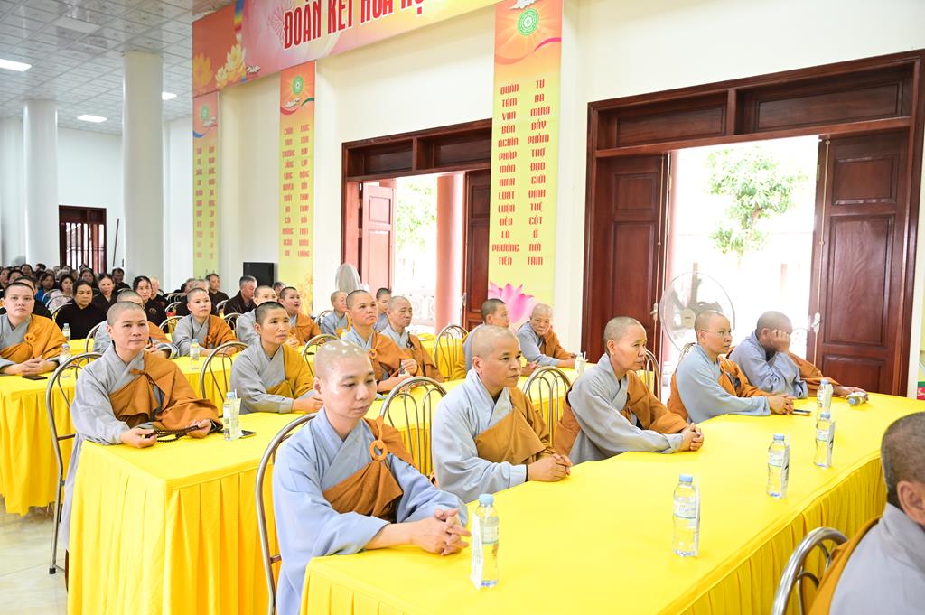 Hải Phòng: Trường hạ chùa Linh Sơn khai giảng vô thượng Pháp bảo khóa An cư kiết hạ PL.2570插图41