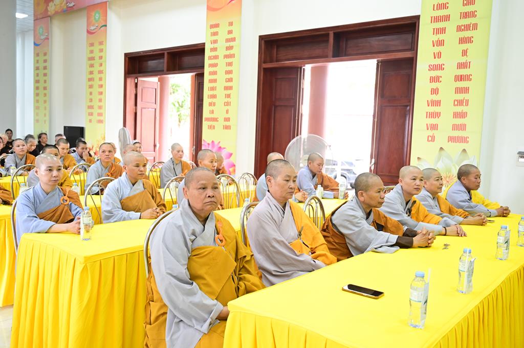 Hải Phòng: Trường hạ chùa Linh Sơn khai giảng vô thượng Pháp bảo khóa An cư kiết hạ PL.2570插图13