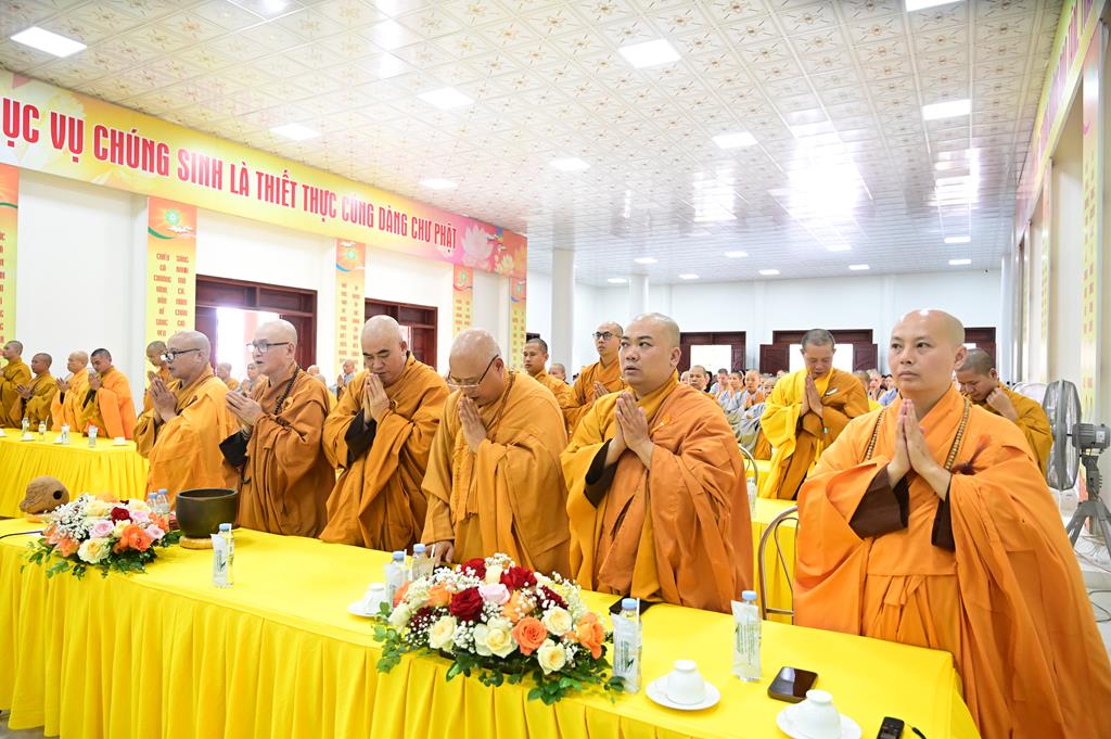 Hải Phòng: Trường hạ chùa Linh Sơn khai giảng vô thượng Pháp bảo khóa An cư kiết hạ PL.2570插图71