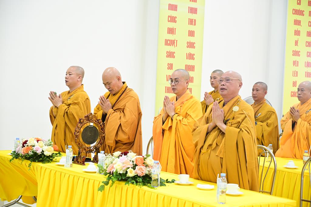 Hải Phòng: Trường hạ chùa Linh Sơn khai giảng vô thượng Pháp bảo khóa An cư kiết hạ PL.2570插图72