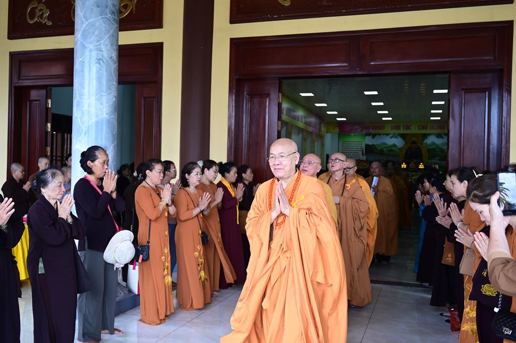 Hải Phòng: Trường hạ chùa Linh Sơn khai giảng vô thượng Pháp bảo khóa An cư kiết hạ PL.2570插图76