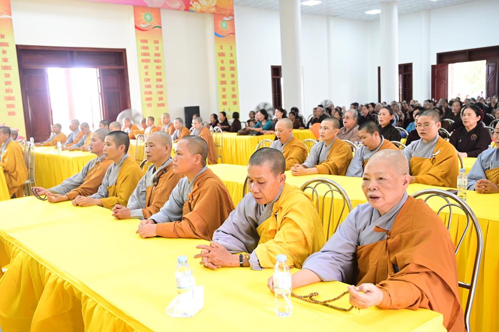 Hải Phòng: Trường hạ chùa Linh Sơn khai giảng vô thượng Pháp bảo khóa An cư kiết hạ PL.2570插图16