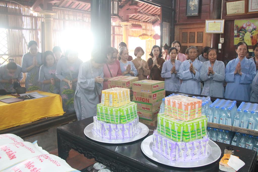 Quảng Ninh: Chùa Tiêu Dao tùy hỷ Cúng Dàng 3 Trường Hạ tại tỉnh Quảng Ninh插图25