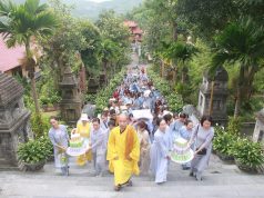 Quảng Ninh: Chùa Tiêu Dao tùy hỷ Cúng Dàng 3 Trường Hạ tại tỉnh Quảng Ninh