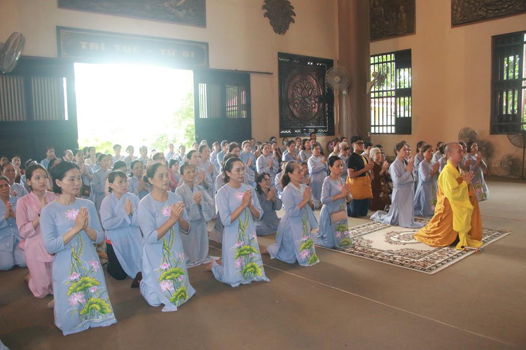 Quảng Ninh: Chùa Tiêu Dao tùy hỷ Cúng Dàng 3 Trường Hạ tại tỉnh Quảng Ninh插图41
