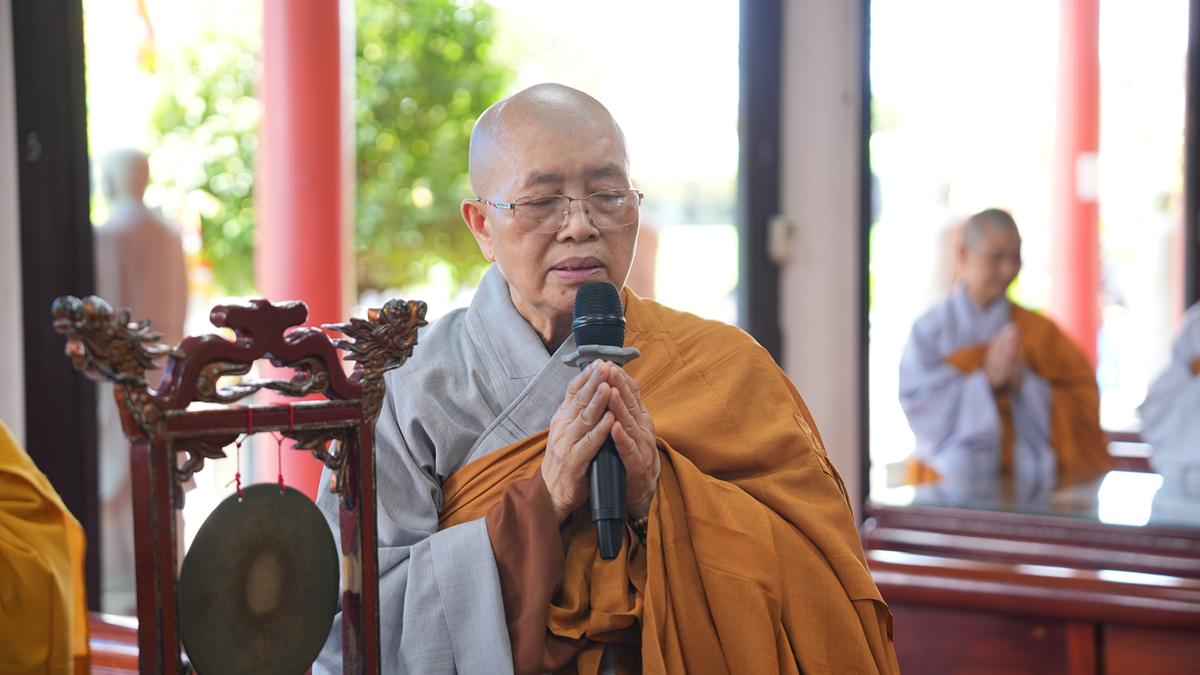 Phân ban Ni giới TW khu vực phía Bắc thăm, cúng dàng các trường hạ thuộc tỉnh Hưng Yên và thành phố Hải Phòng插图102