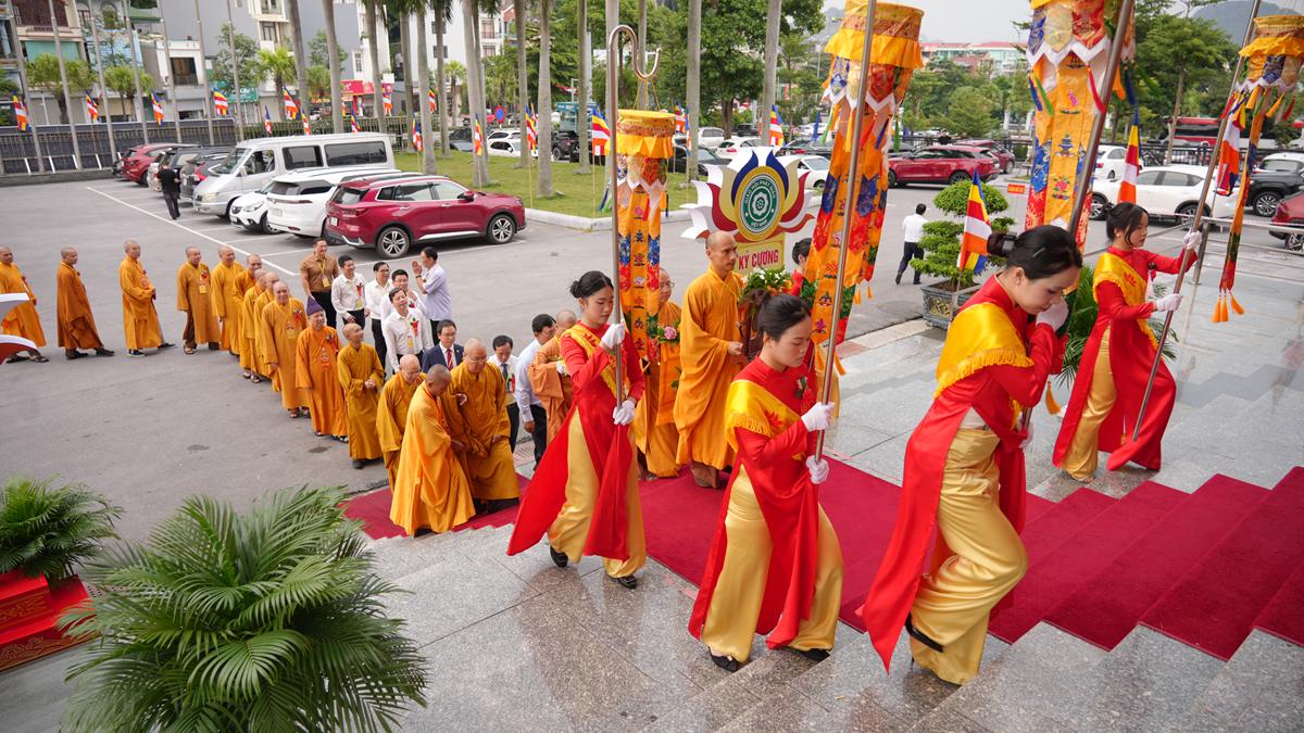 Đại hội đại biểu Phật giáo tỉnh Quảng Ninh lần thứ VI thành tựu viên mãn插图11