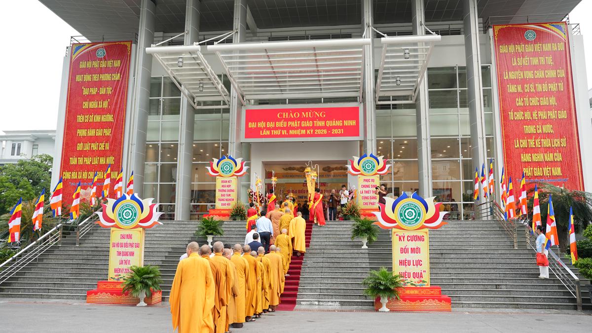 Đại hội đại biểu Phật giáo tỉnh Quảng Ninh lần thứ VI thành tựu viên mãn插图12