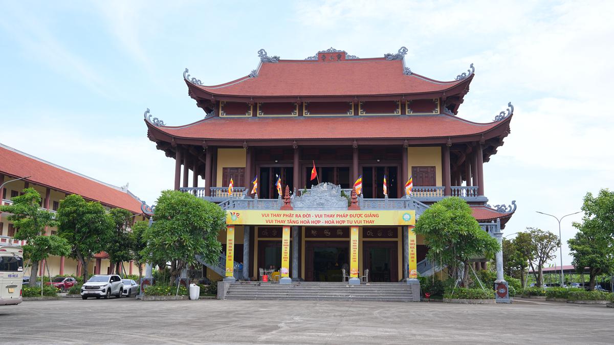 Phân ban Ni giới TW khu vực phía Bắc thăm, cúng dàng các trường hạ thuộc tỉnh Hưng Yên và thành phố Hải Phòng插图26