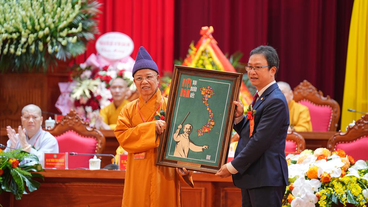Đại hội đại biểu Phật giáo tỉnh Quảng Ninh lần thứ VI thành tựu viên mãn插图27